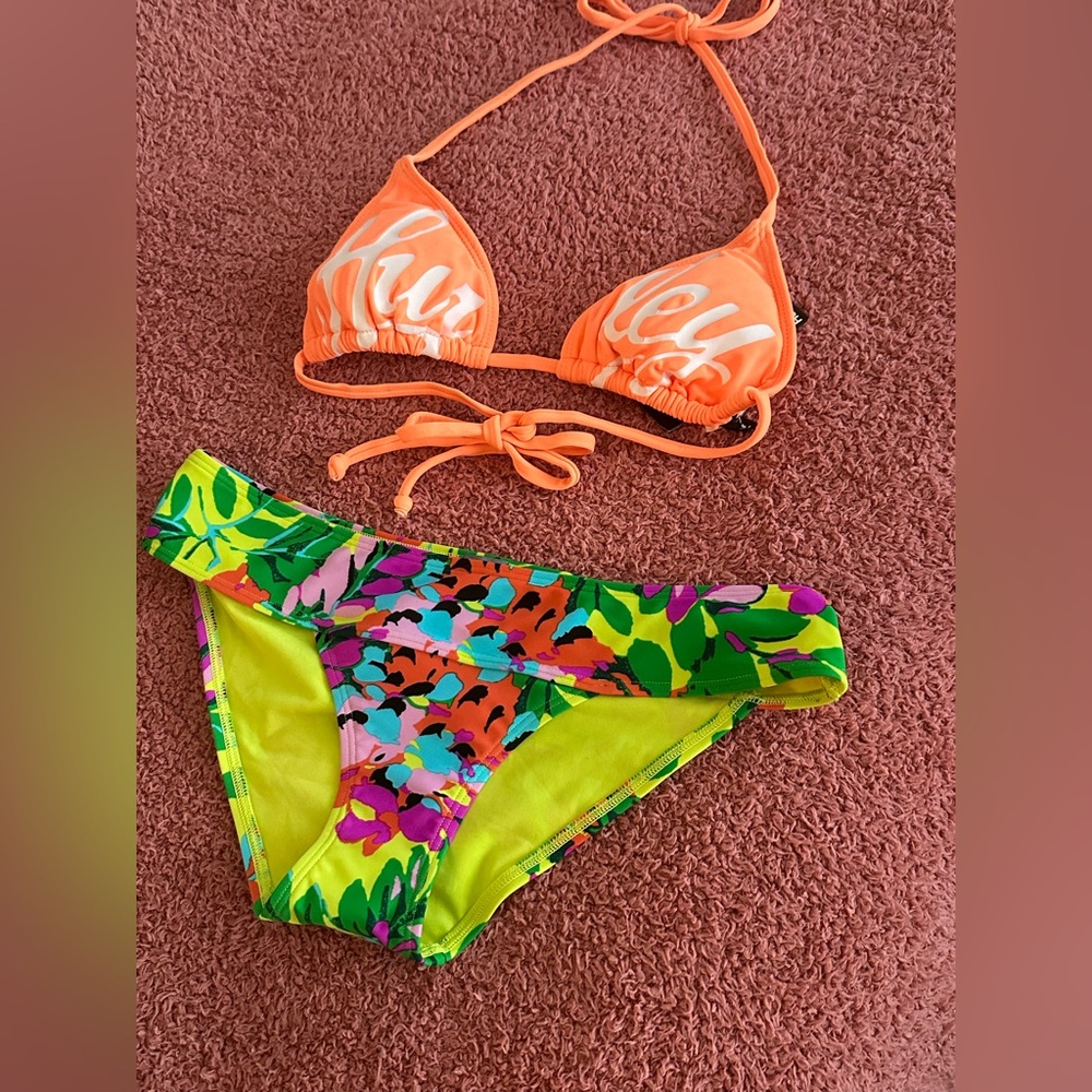 Aerie & Hurley Orange and Multicolor Bikini Set